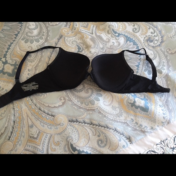 Victoria’s Secret Bra - Picture 4 of 4
